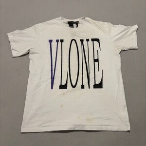 VLone T Shirt Size XL White Streetwear Spellout Logo Short Sleeves Graphic Print